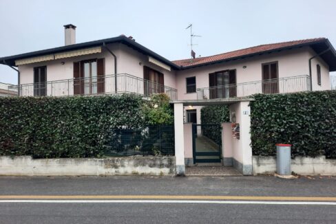 Bilocale signorile in vendita a Vanzaghello.
